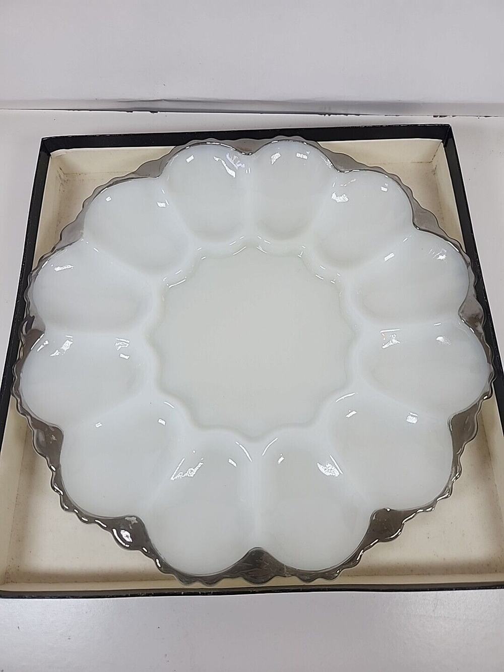Anchor Hocking White Milk Glass 9" Divided Serving Dish #W898G/13